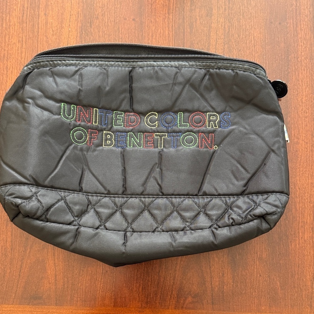 United Colors of Benetton Quilted Y2K 90’ Inspired Black Toiletry Bag